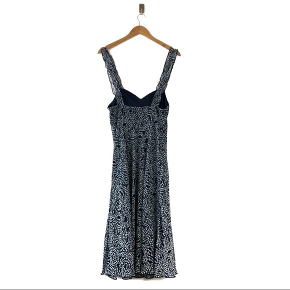 Connected Floral Sleeveless V-Neck Dress NEW - Picture 13 of 13